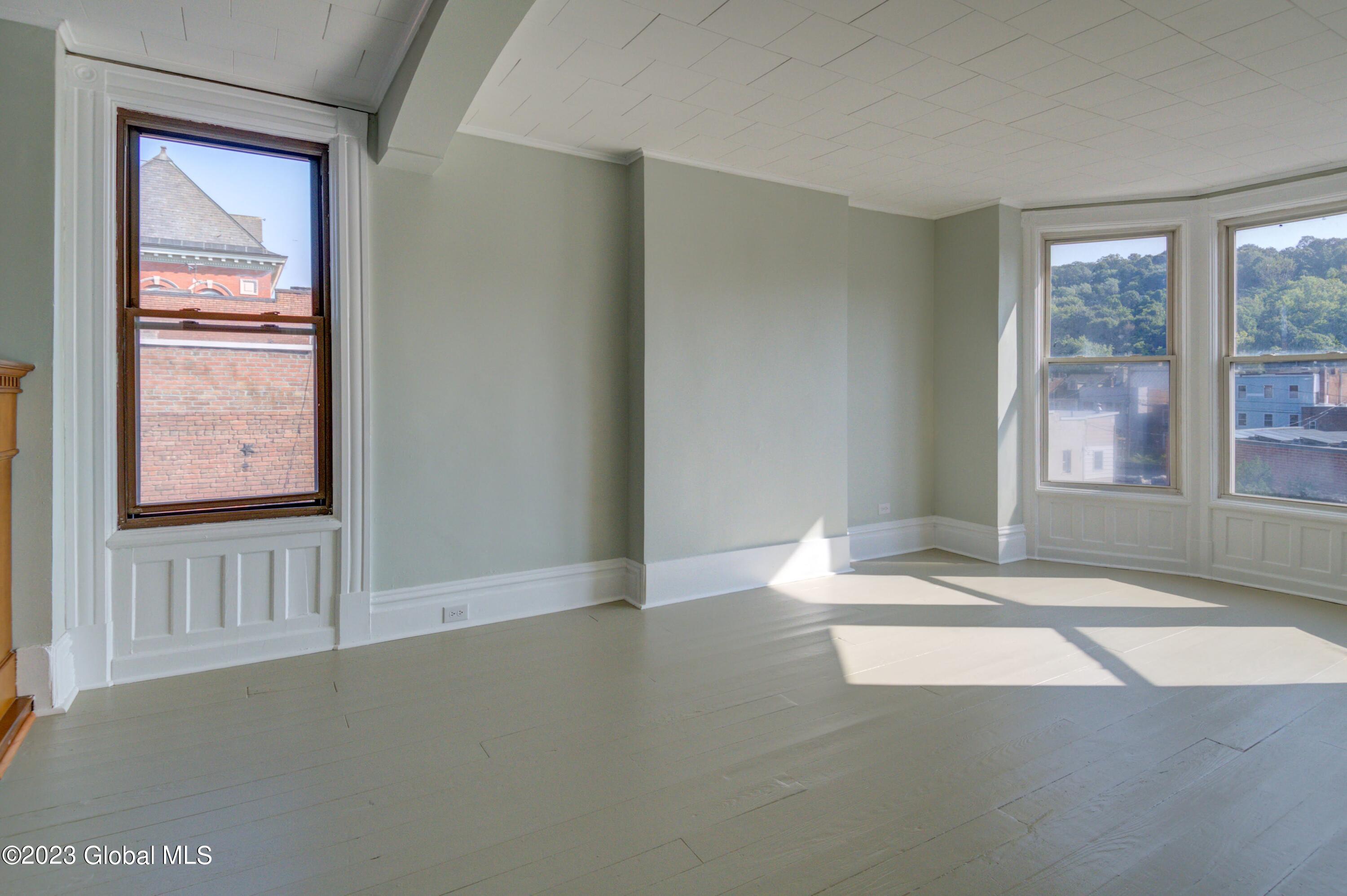 255 3rd Street Troy, NY 12180 - Photo 37 of 65 54-255 3rd st