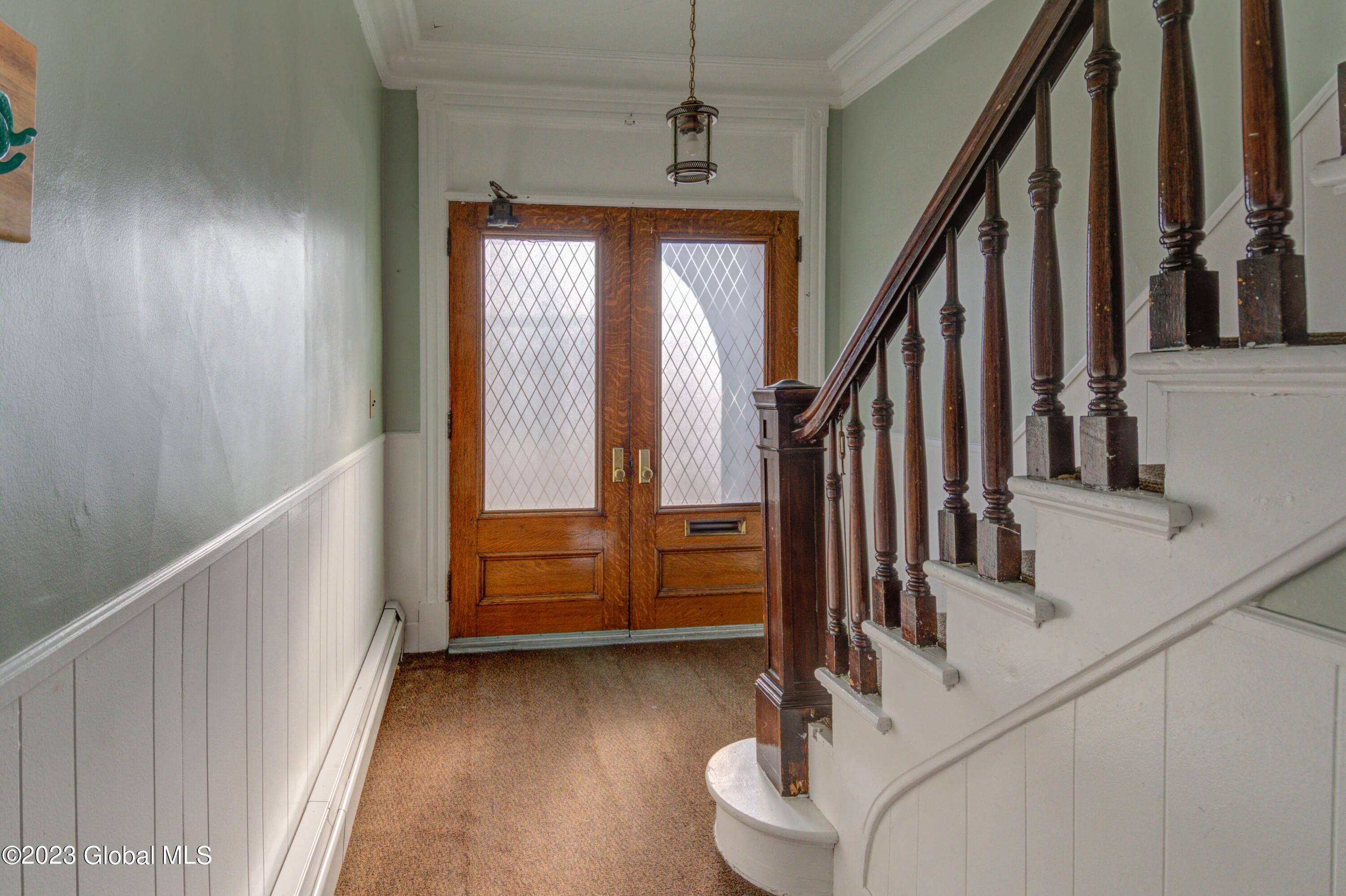 255 3rd Street Troy, NY 12180 - Photo 4 of 65 47-255 3rd st