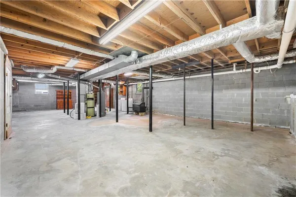 $2,000 | 4531 South Roberts Drive, Sugar Hill, GA 30518