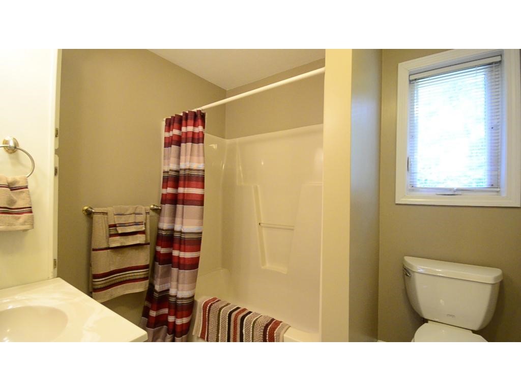 6 Collettes Grove Road Derry, NH 03038 - Photo 7 of 18