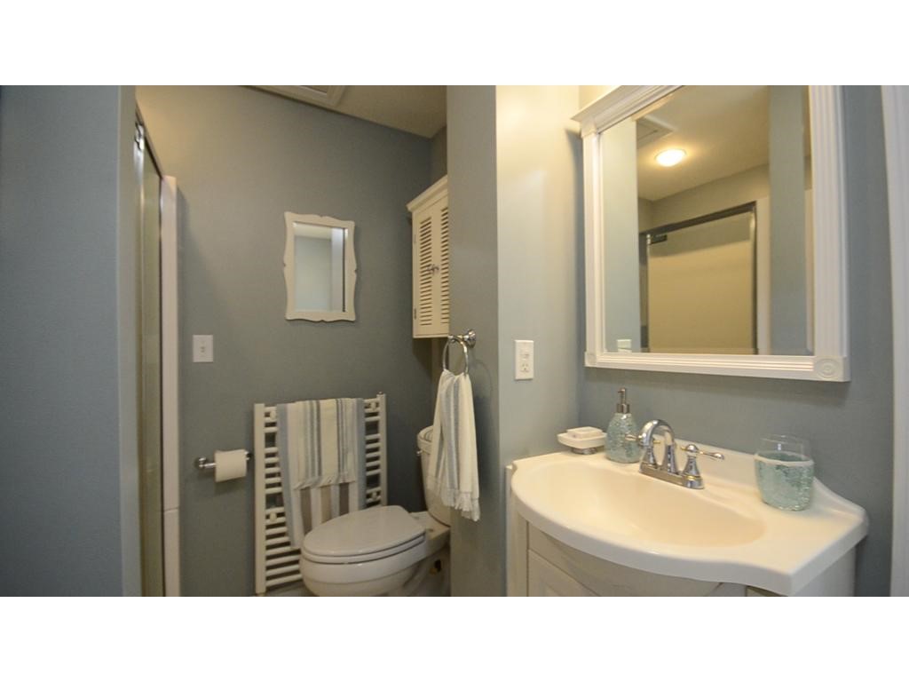 6 Collettes Grove Road Derry, NH 03038 - Photo 8 of 18