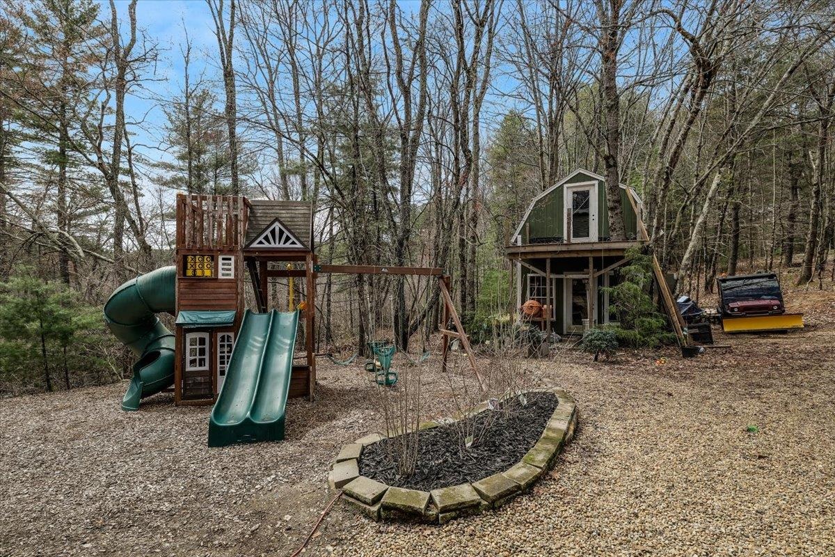 15 Pepperell Road Brookline, NH 03033 - Photo 44 of 52