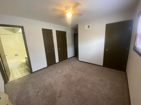 $725 | 1326 East 38th Street, Unit 12, Davenport, IA 52807