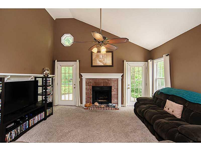 4925 Melbourne Road Indianapolis, IN 46228 - Photo 8 of 24 Gallery Image 8