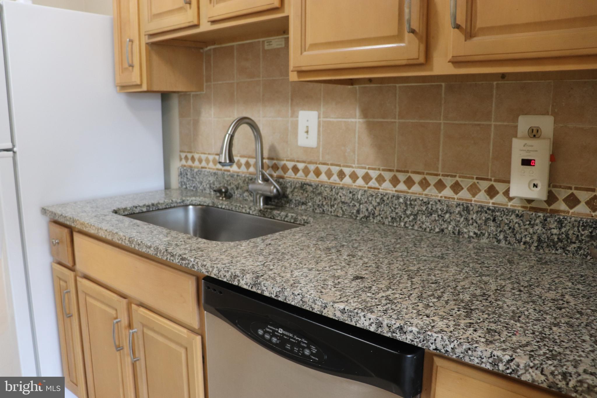 450 West Deer Park Road, Unit 14B Gaithersburg, MD 20877 - Photo 12 of 49