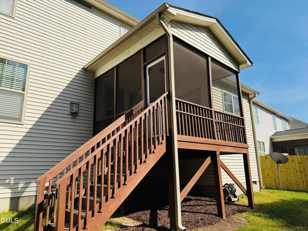 $2,895 | 3913 Wedonia Drive, Cary, NC 27519