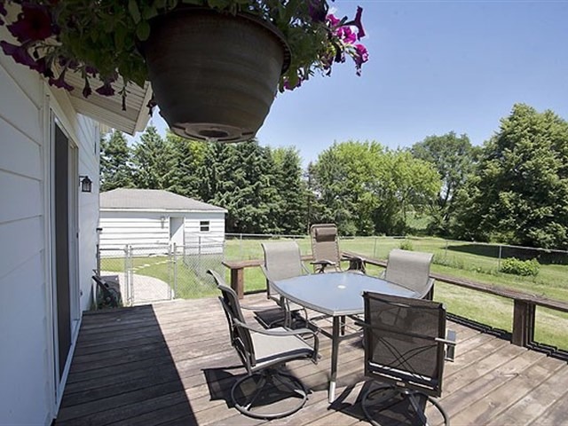 1N409 Pouley Road Elburn, IL 60119 - Photo 19 of 25