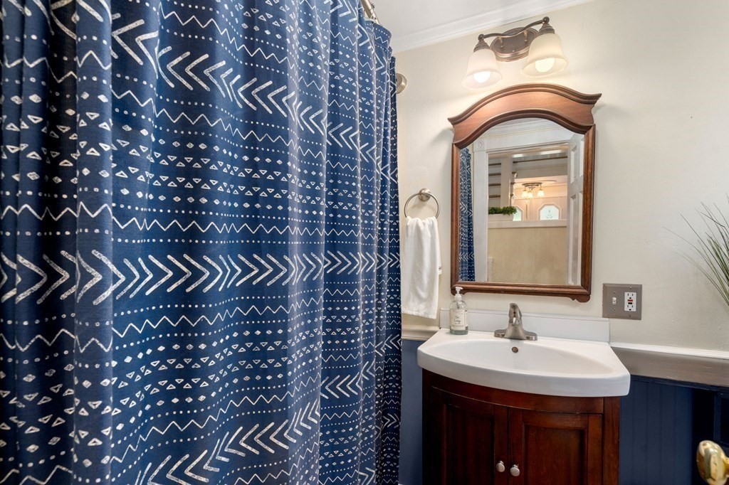 117 Commonwealth Road Wayland, MA 01778 - Photo 22 of 41 Gallery Image 22