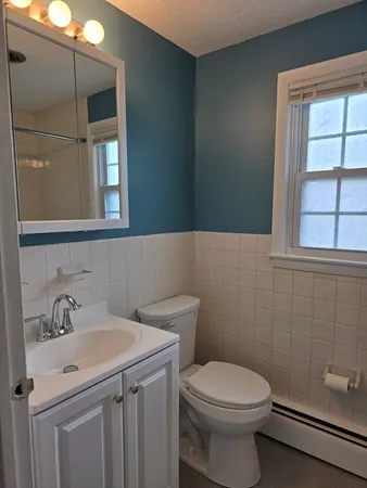 $1,700 | 180 Nesmith Street, Unit 11, Lowell, MA 01852