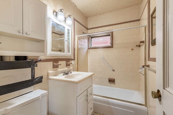 79 Windsor Road Medford, MA 02155 - Photo 20 of 30 Gallery Image 20