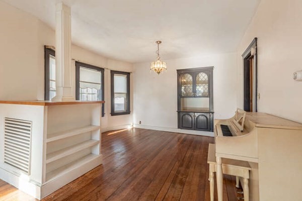 79 Windsor Road Medford, MA 02155 - Photo 9 of 30 Gallery Image 9