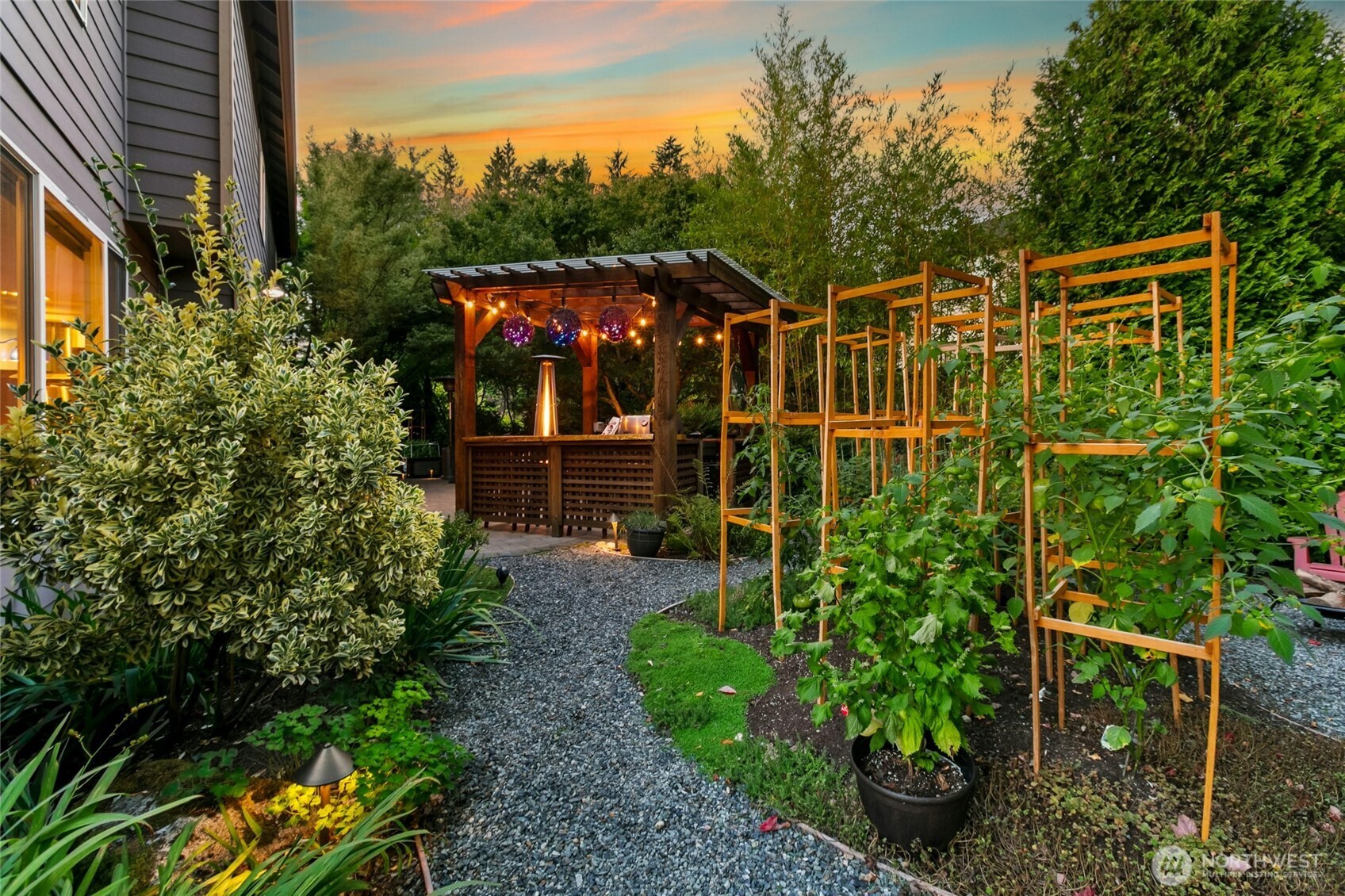 19033 29th Avenue Southeast Bothell, WA 98012 - Photo 4 of 40 a view of building and outdoor space