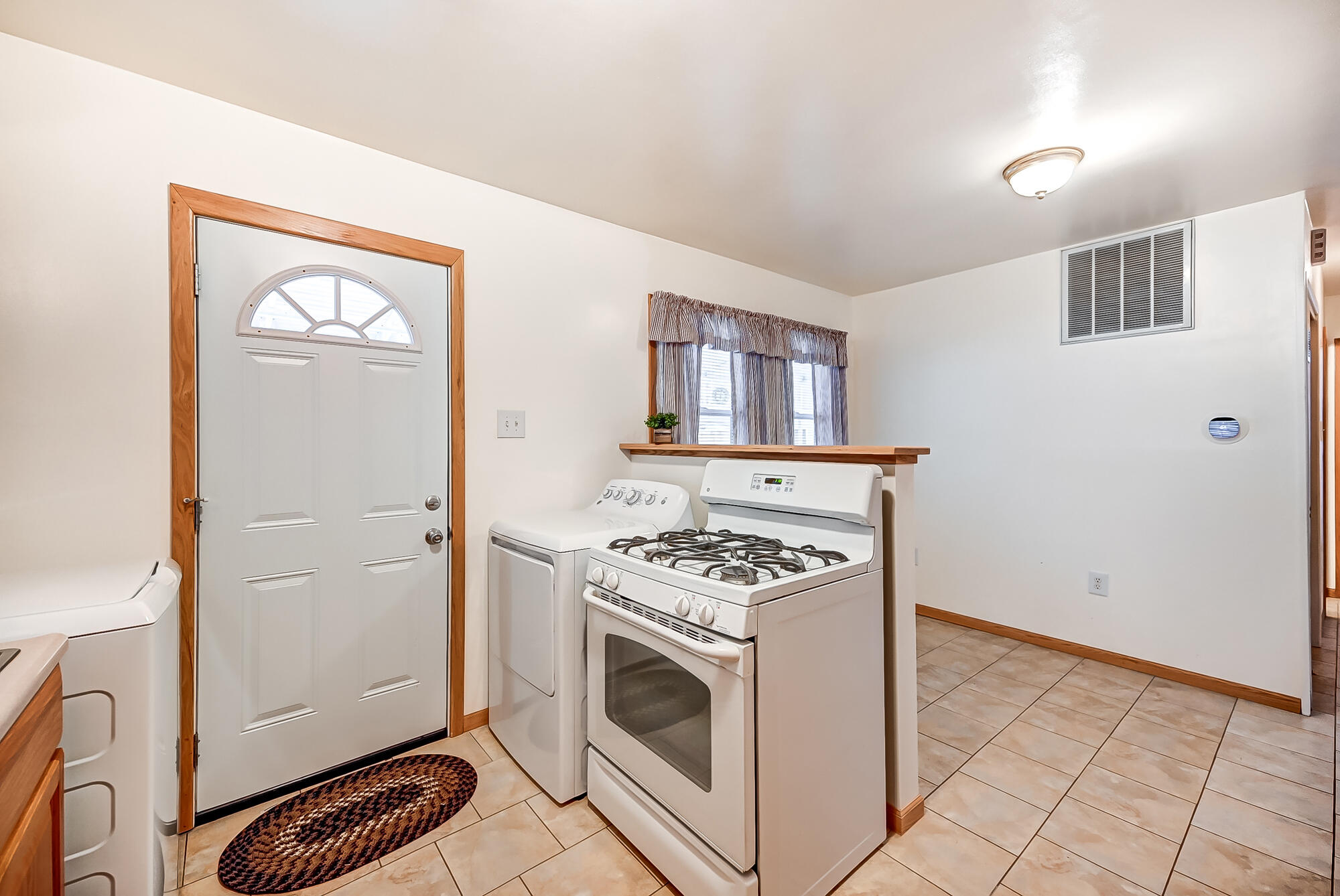 2131 Tanager Road Springfield, OH 45505 - Photo 20 of 44 Gallery Image 20
