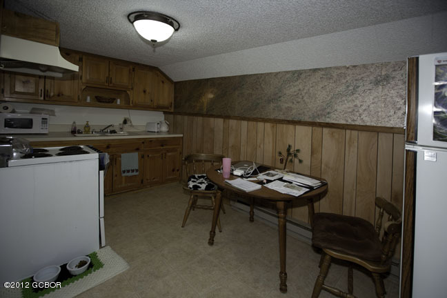 52 4th Street Granby, CO 80446 - Photo 31 of 37 Apartment Kitchen