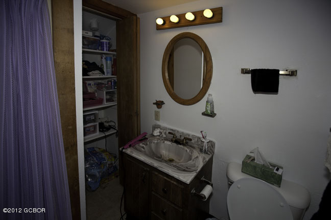52 4th Street Granby, CO 80446 - Photo 33 of 37 Apartment Bathroom