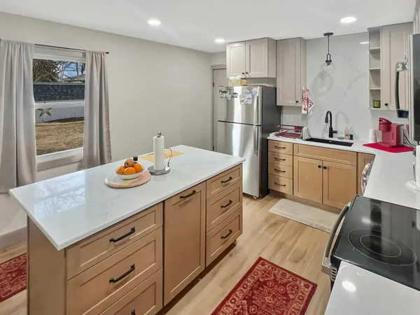 $220,900 | 922 South State Street, Fairmont, MN 56031