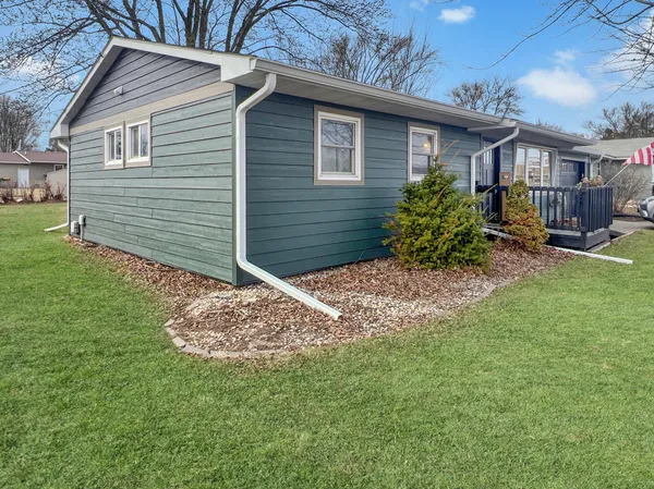 $239,000 | 922 South State Street, Fairmont, MN 56031