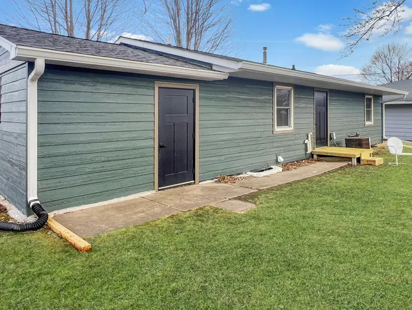 $239,000 | 922 South State Street, Fairmont, MN 56031