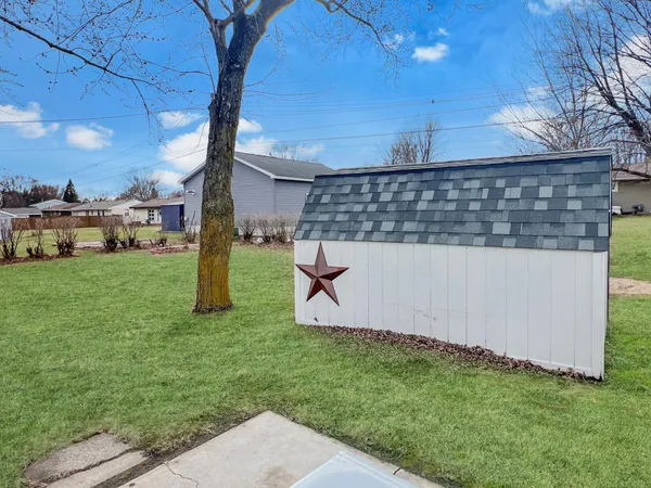 $239,000 | 922 South State Street, Fairmont, MN 56031