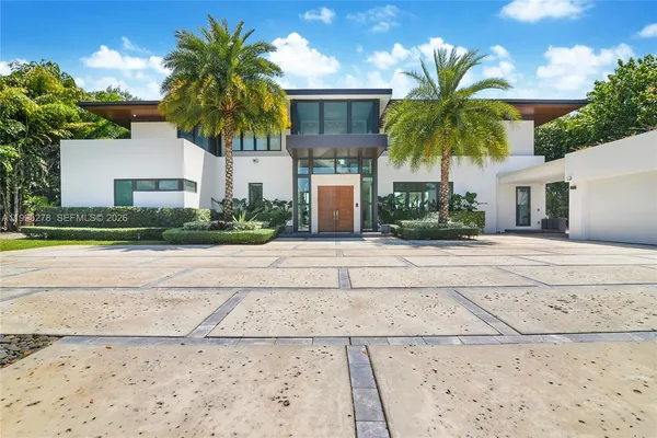 $22,000 | 7210 South Prestwick Place, Unit 1, Miami Lakes, FL 33014