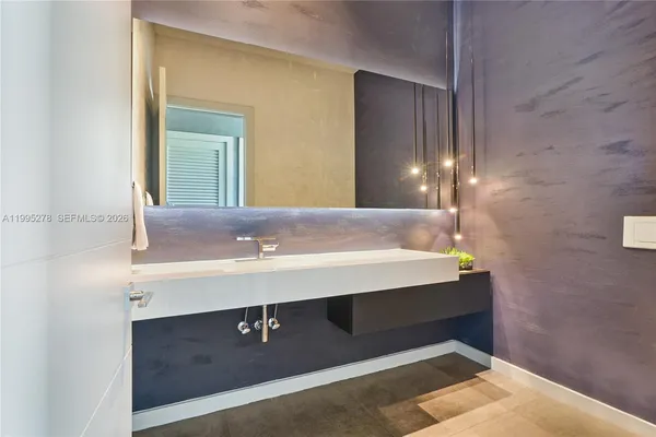 $22,000 | 7210 South Prestwick Place, Unit 1, Miami Lakes, FL 33014