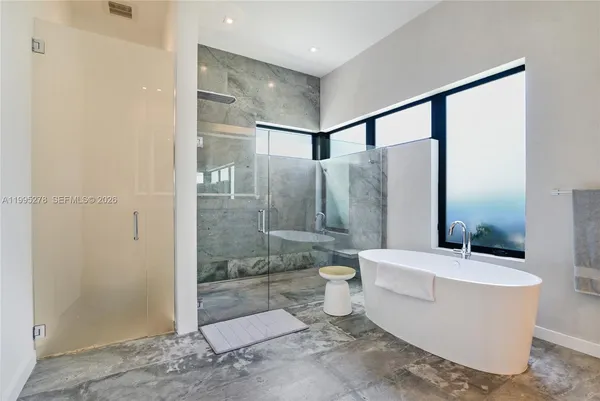 $22,000 | 7210 South Prestwick Place, Unit 1, Miami Lakes, FL 33014