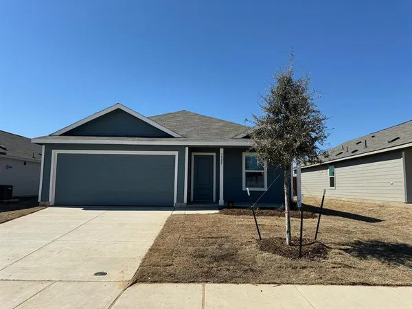 $2,400 | 7909 Clements Street, McKinney, TX 75071