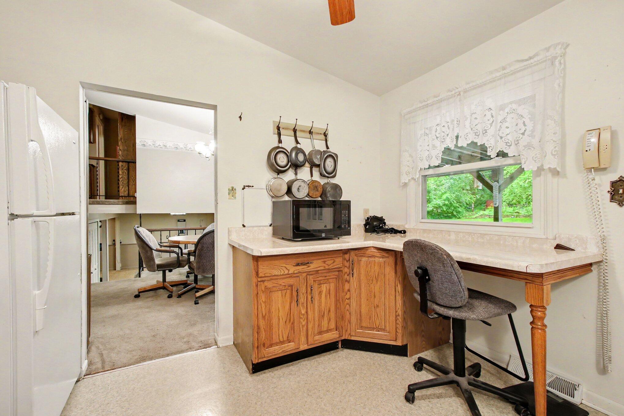 212 Weblos Trail Valparaiso, IN 46385 - Photo 6 of 20 2038x1359