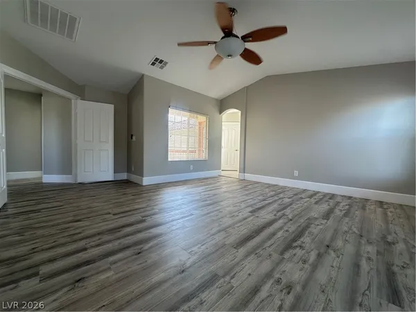 $2,550 | 2176 Low Creek Court, Las Vegas, NV 89123