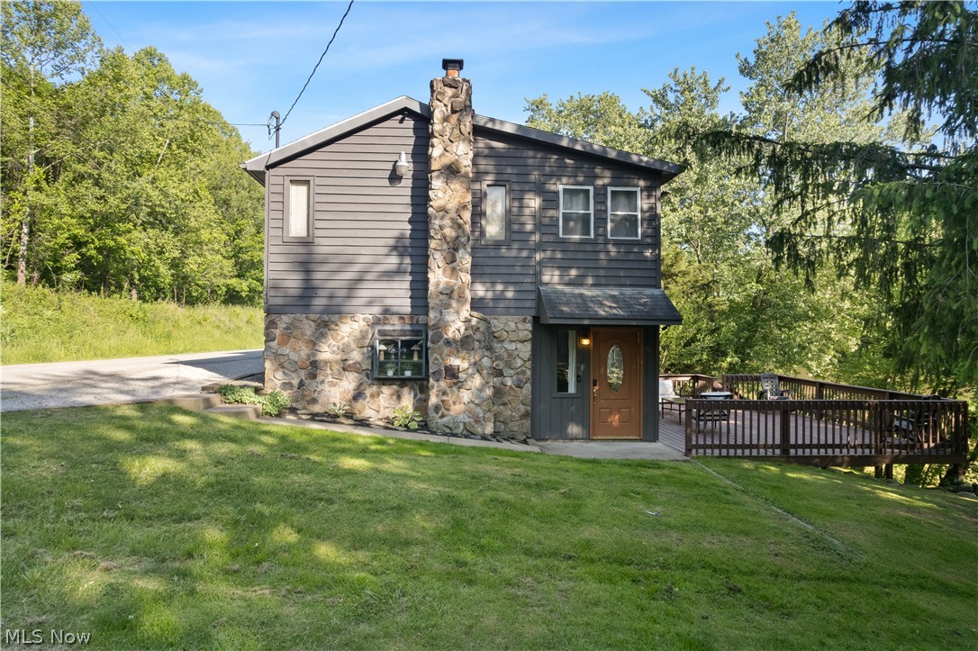 842 River Road Davisville, WV 26142 - Photo 3 of 44
