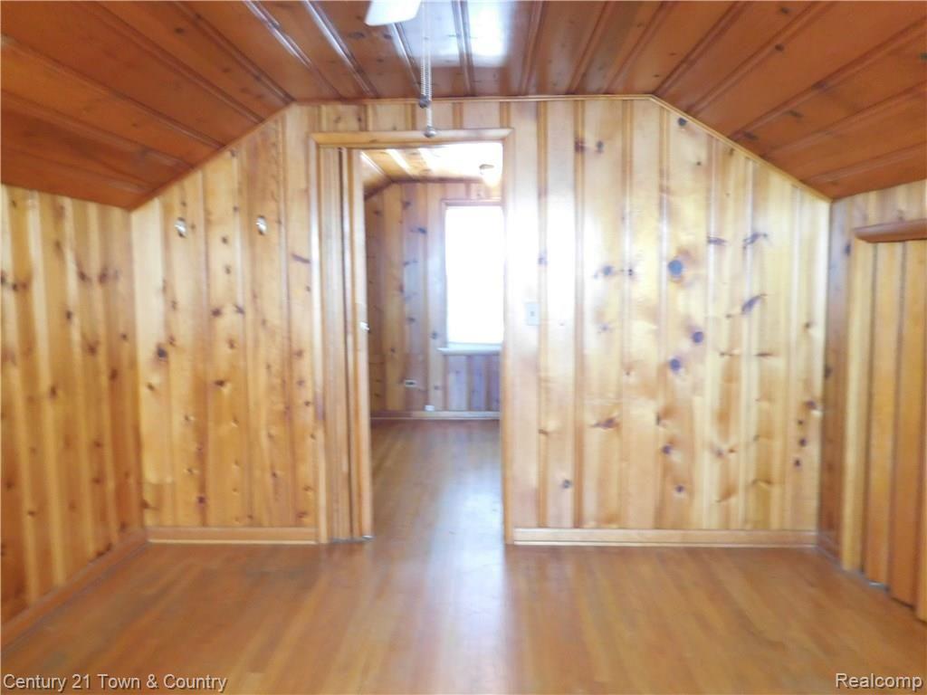 3914 West Thirteen Mile Road Royal Oak, MI 48073 - Photo 17 of 22