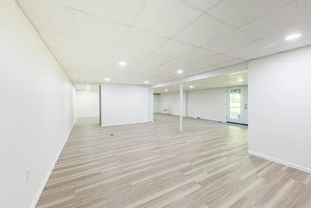 a view of empty room