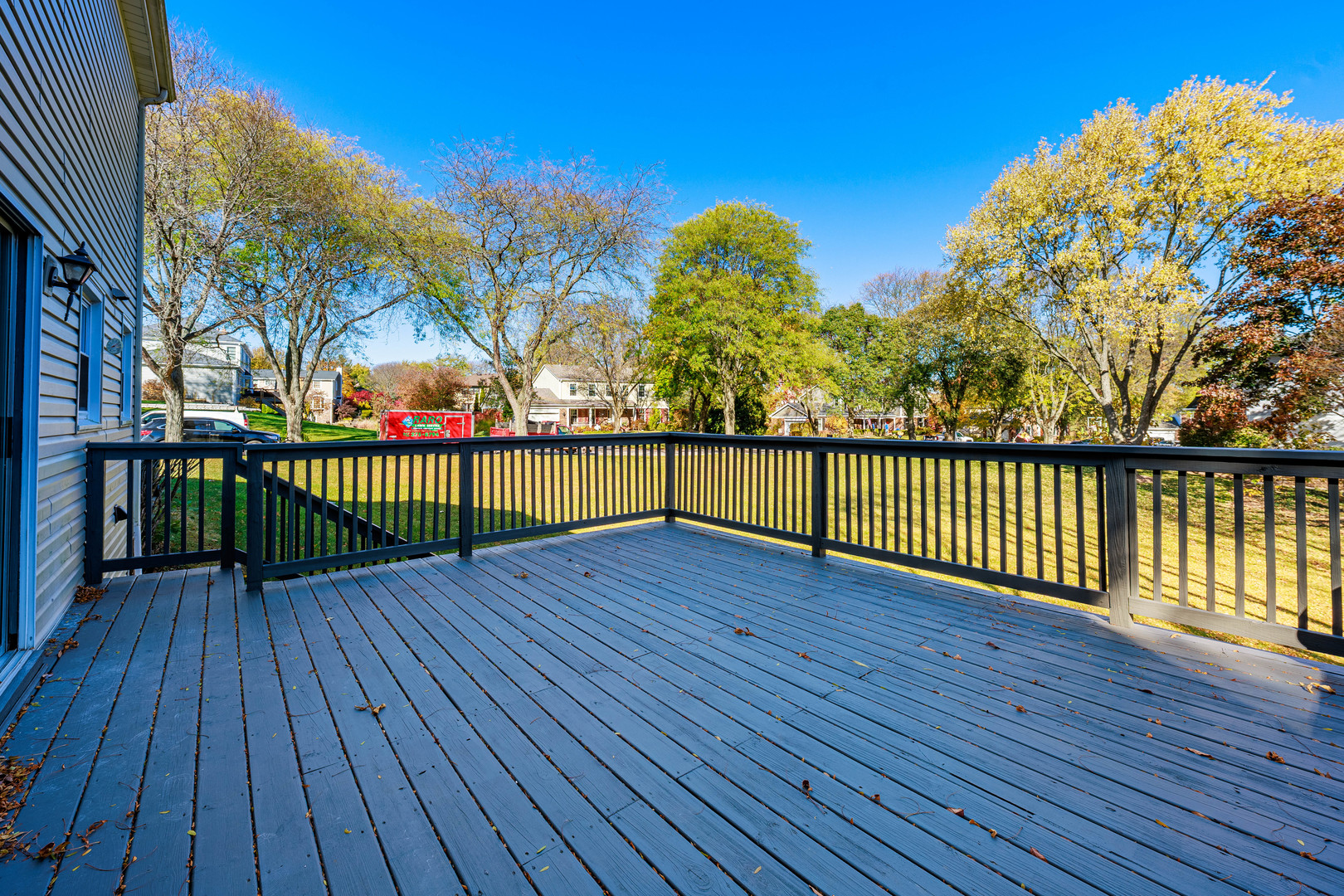 1224 West Whytecliff Road Palatine, IL 60067 - Photo 42 of 50 a view of a pathway with a wrought fence