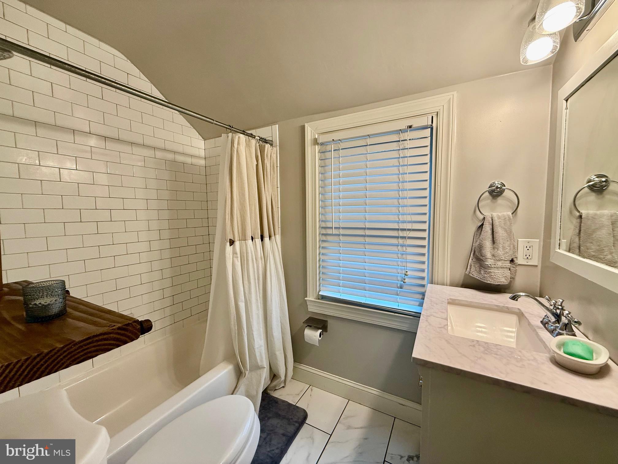 2310 Edge Hill Road Huntingdon Valley, PA 19006 - Photo 20 of 28 Second Floor Bath