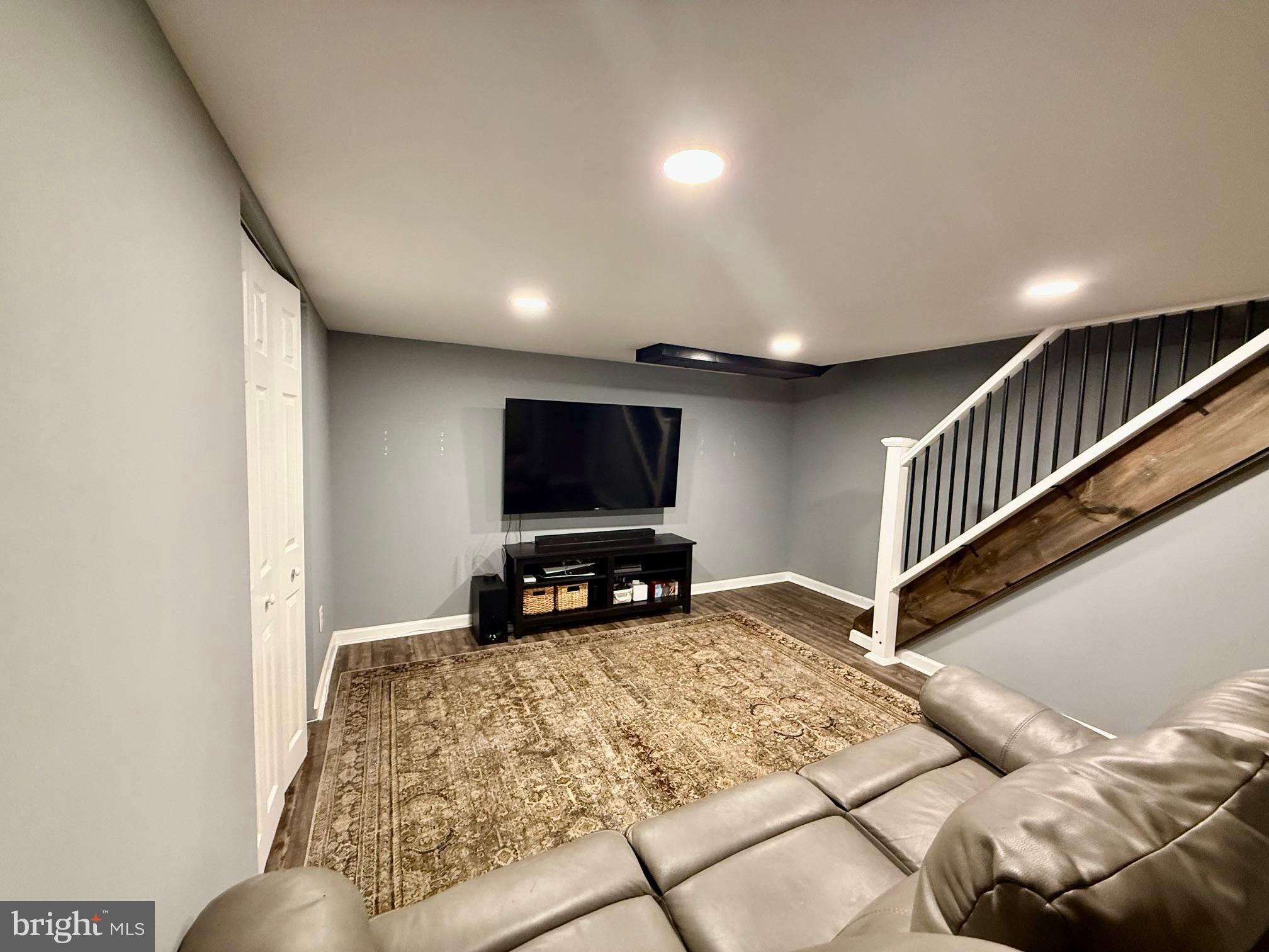 2310 Edge Hill Road Huntingdon Valley, PA 19006 - Photo 22 of 28 Gallery Image 22