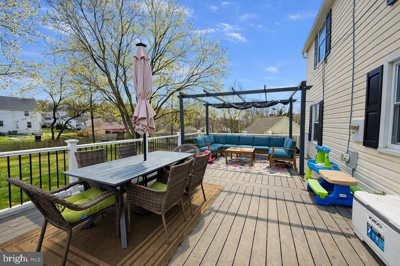 2310 Edge Hill Road Huntingdon Valley, PA 19006 - Photo 27 of 28 Rear Deck