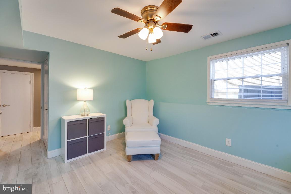 6924 Spur Road Springfield, VA 22153 - Photo 32 of 42