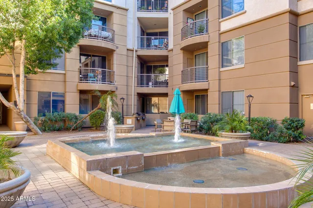 $1,800 | 1701 East Colter Street, Unit 218, Phoenix, AZ 85016