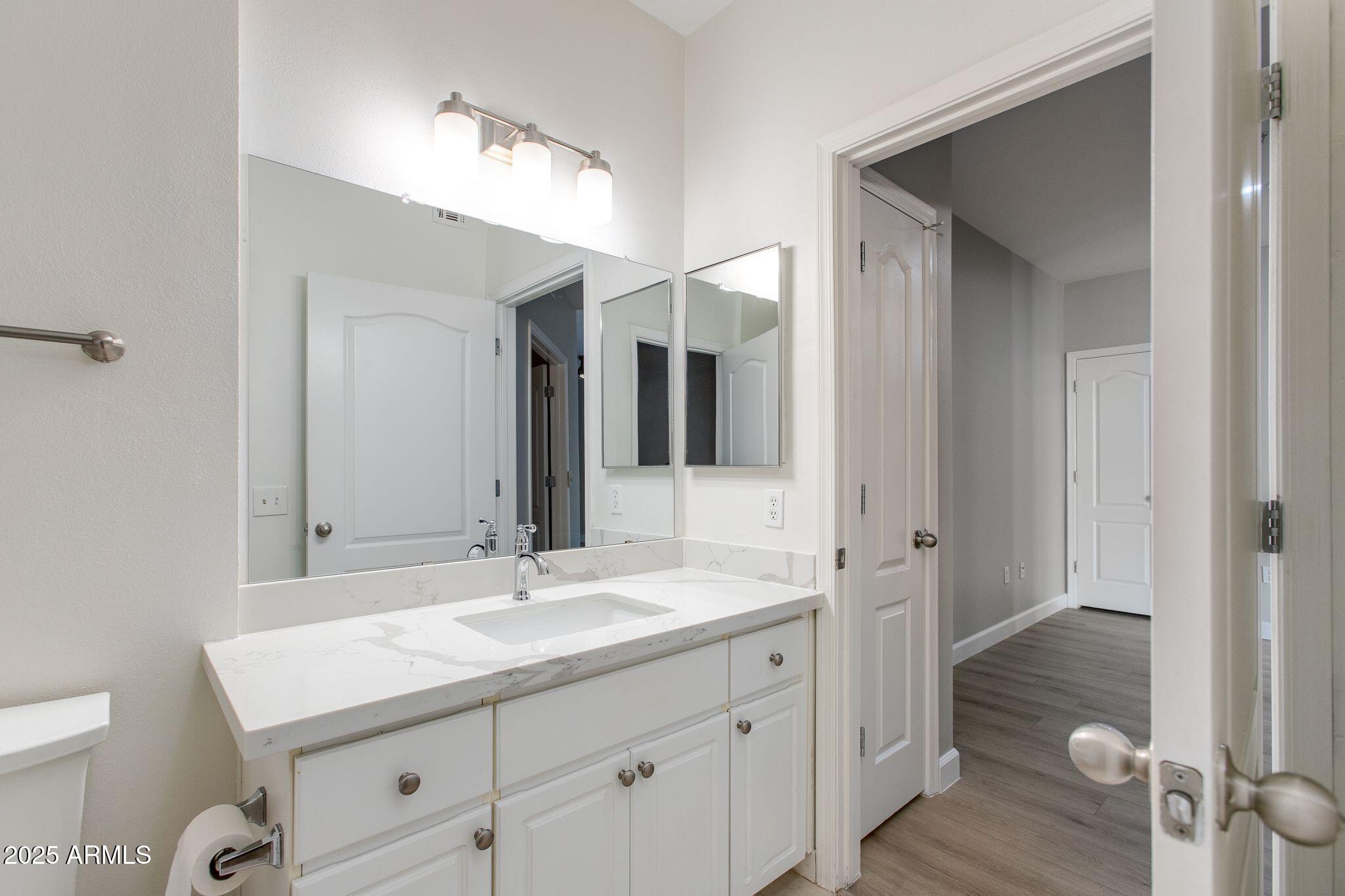 1701 East Colter Street, Unit 218 Phoenix, AZ 85016 - Photo 8 of 25 14-Colter