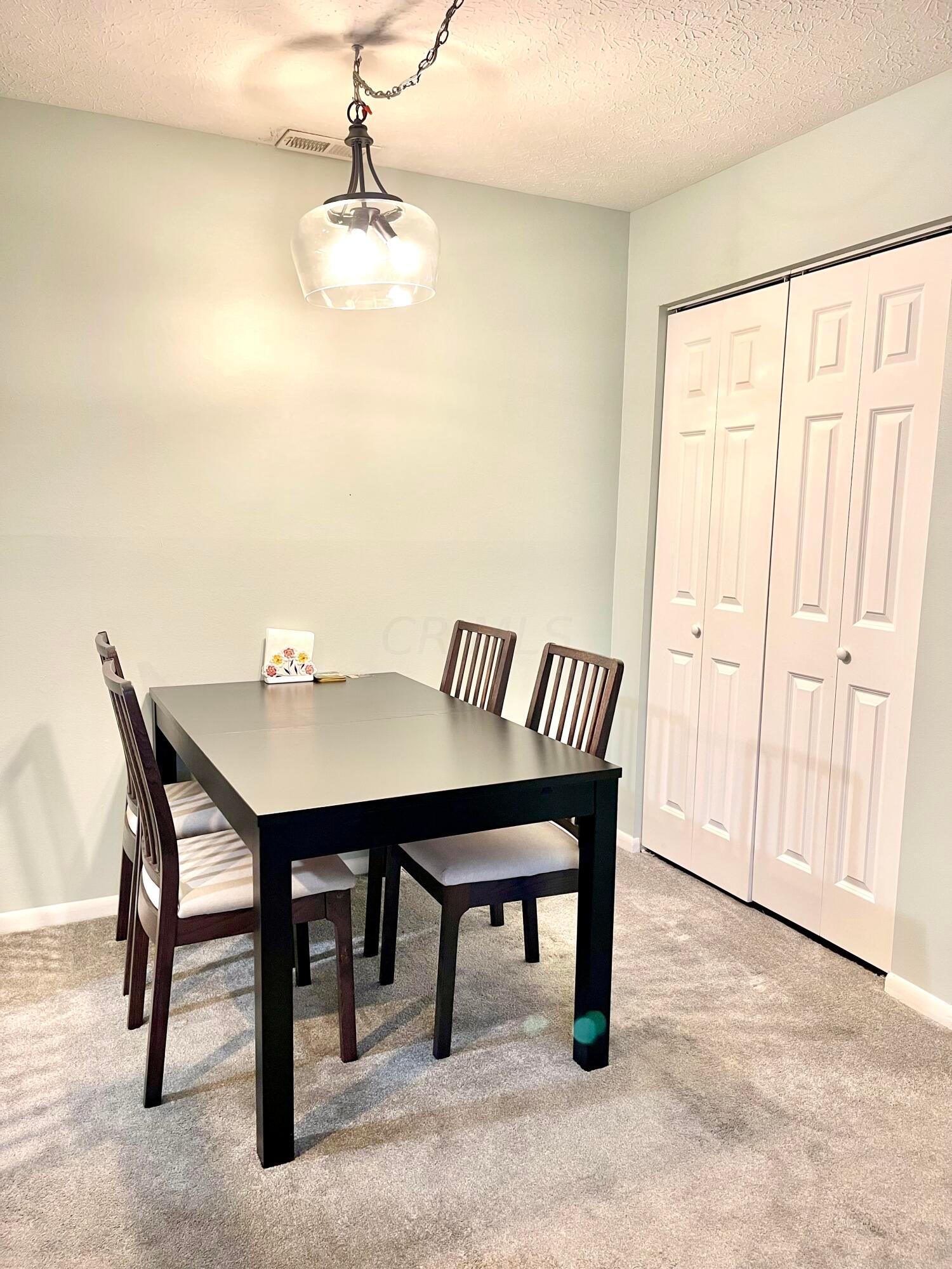 2271 Hedgerow Road, Unit 2271D Columbus, OH 43220 - Photo 9 of 26 IMG_3053