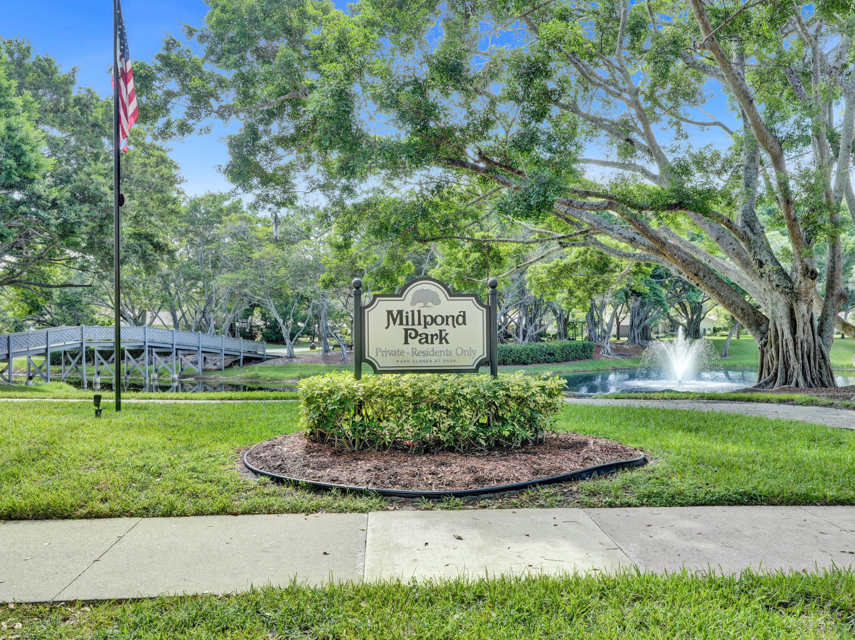2401 Northwest 39th Street Boca Raton, FL 33431 - Photo 57 of 60 DSC09710