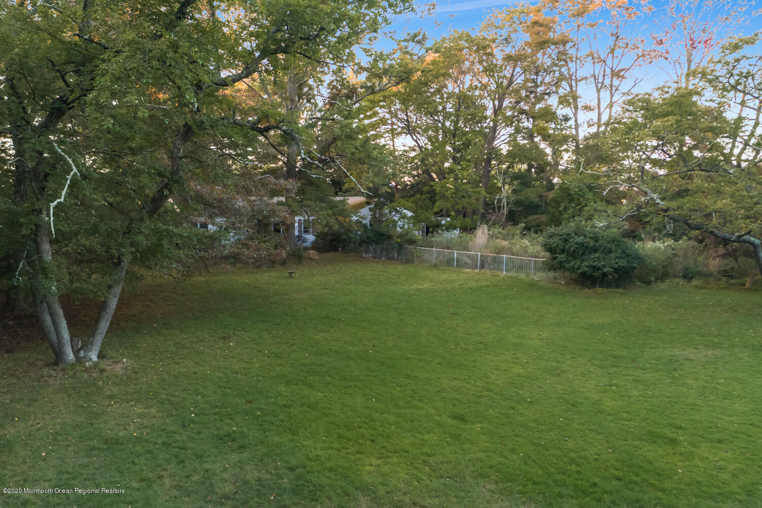 500 Little Silver Point Road Little Silver, NJ 07739 - Photo 7 of 7 500 Little Silver Point Rd-large-017-009