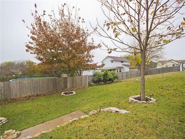 1411 Clearview Loop Round Rock, TX 78664 - Photo 13 of 13 View of yard featuring a fenced backyard