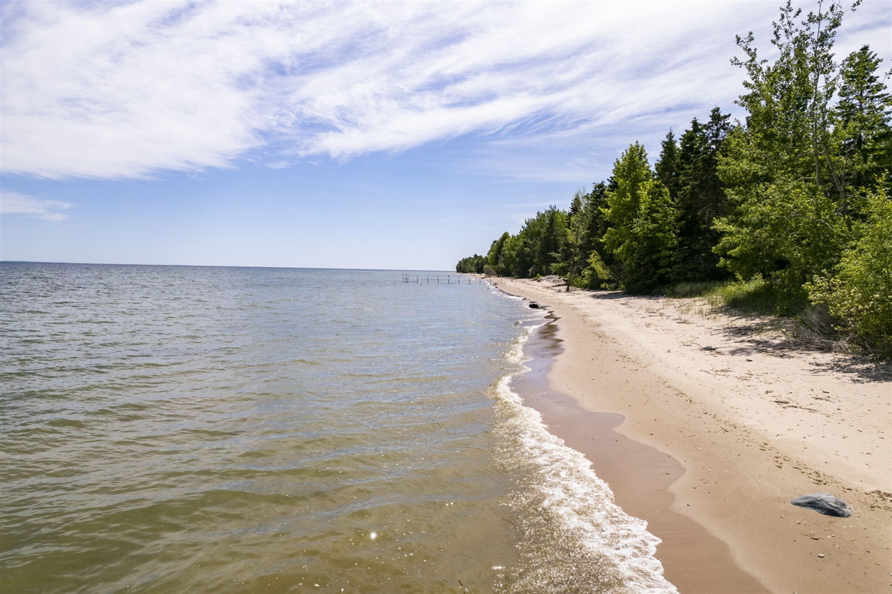 1 M-35 Cedar River Road Menominee, MI 49858 - Photo 6 of 22