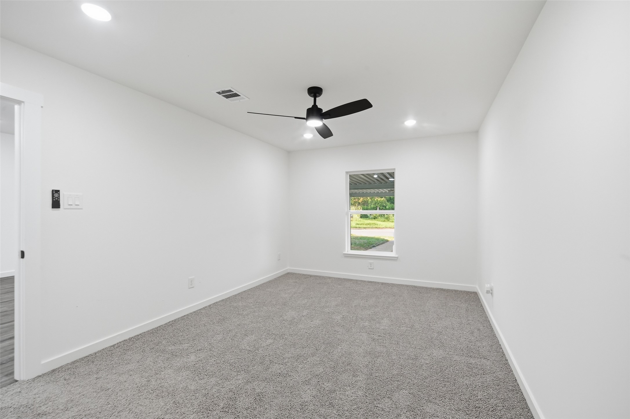 7447 Langley Road Houston, TX 77016 - Photo 23 of 31 Gallery Image 23