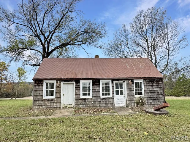 $799,000 | 1933 4 Mile Road, Washington, MO 63090