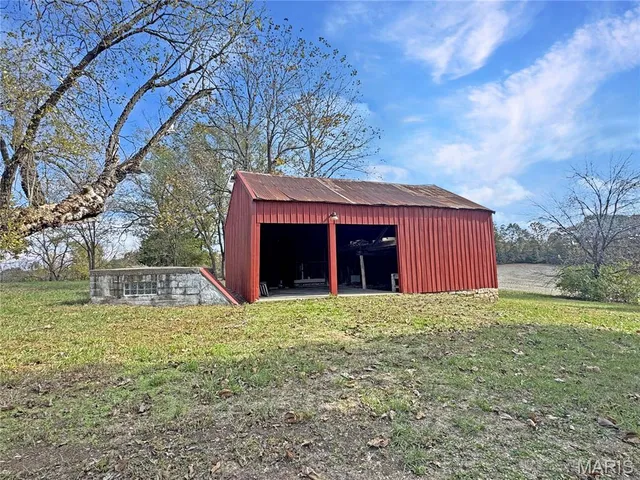 $799,000 | 1933 4 Mile Road, Washington, MO 63090