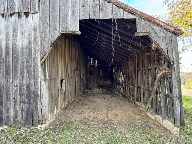 $799,000 | 1933 4 Mile Road, Washington, MO 63090