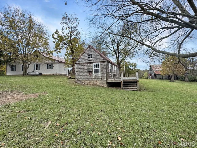 $799,000 | 1933 4 Mile Road, Washington, MO 63090