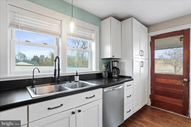 $239,900 | 7974 Tomstown Road, Waynesboro, PA 17268